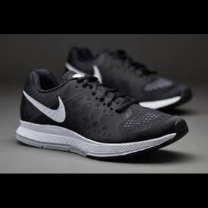 Nike Pegasus 31 Running Shoes Size 6